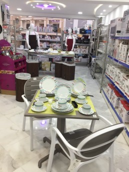 Porcelaines et tables